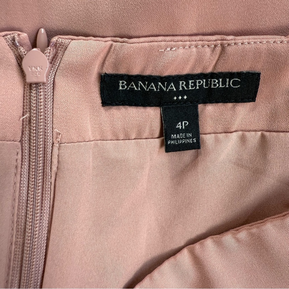 Banana Republic Blush Tie Knot Asymmetrical Wrap Pencil Mini Skirt Womens 4P EUC - Picture 5 of 9